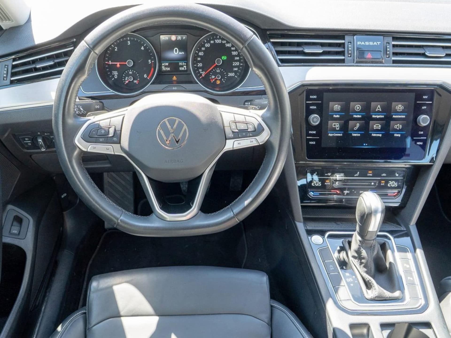 Volkswagen Passat Variant Elegance