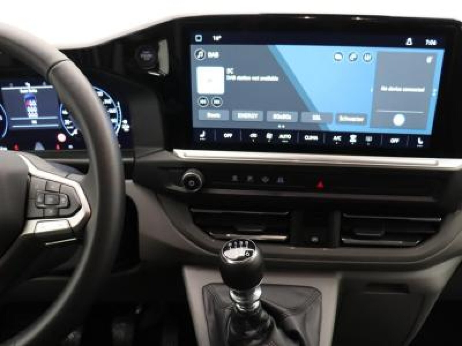 Volkswagen Caravelle – Bild 3