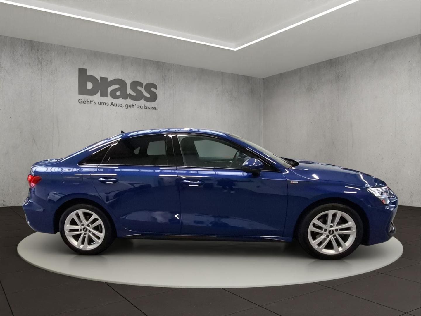 Bild über Audi A3 Limousine TDI S tronic - für weitere Informationen kontaktieren Sie den Audi Partner