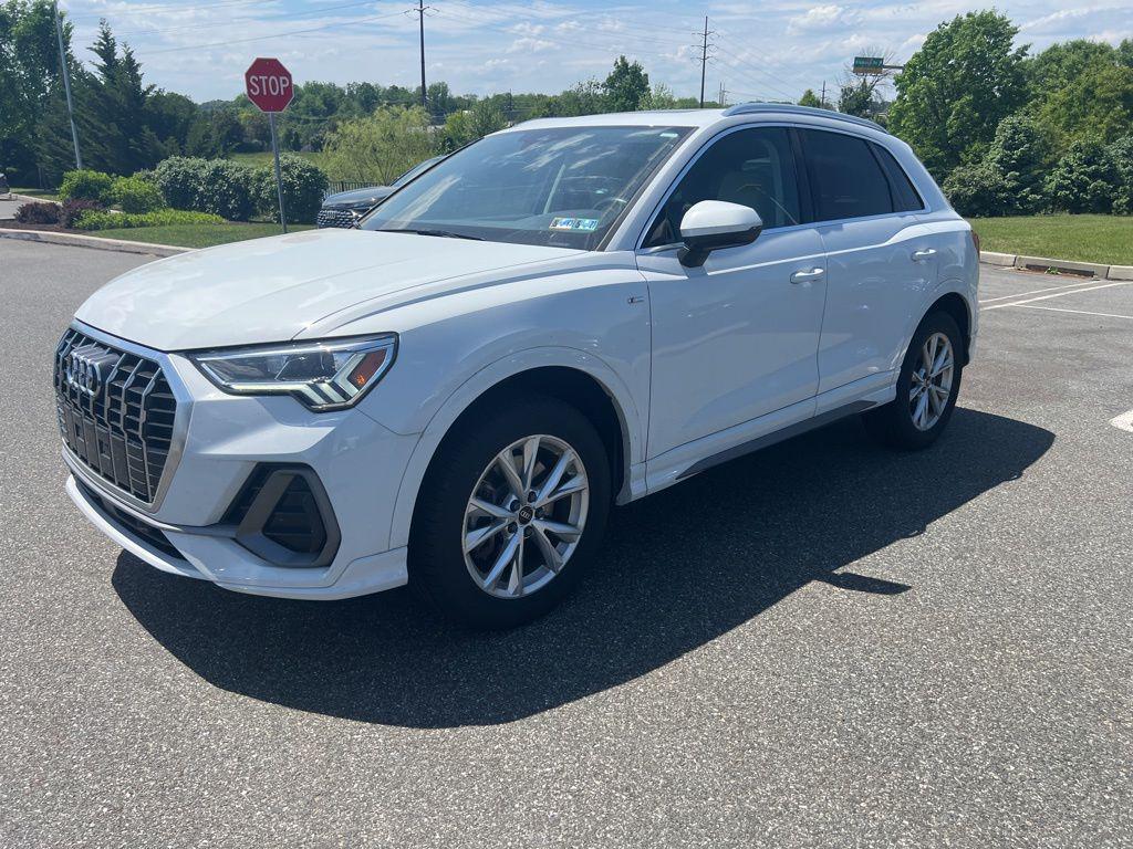 2023 Audi Q3 45 TFSI S Line Premium quattro's photo