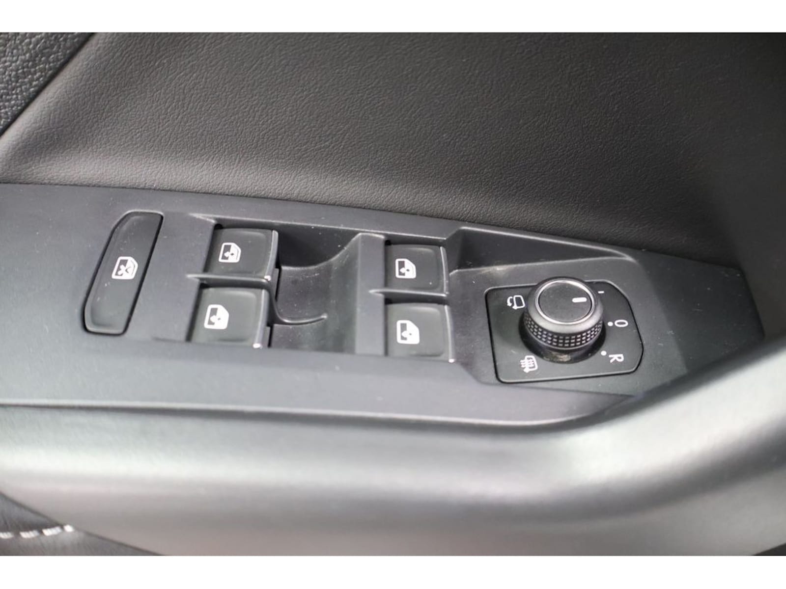 Volkswagen T-Cross – Bild 20