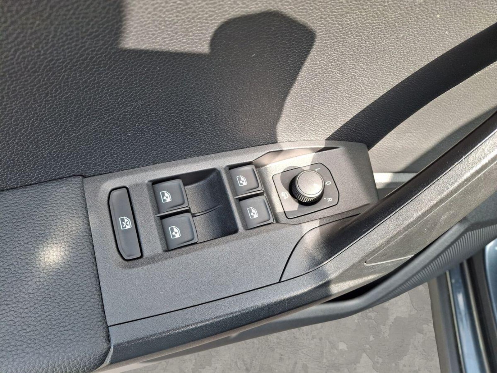 SEAT Arona – Bild 8