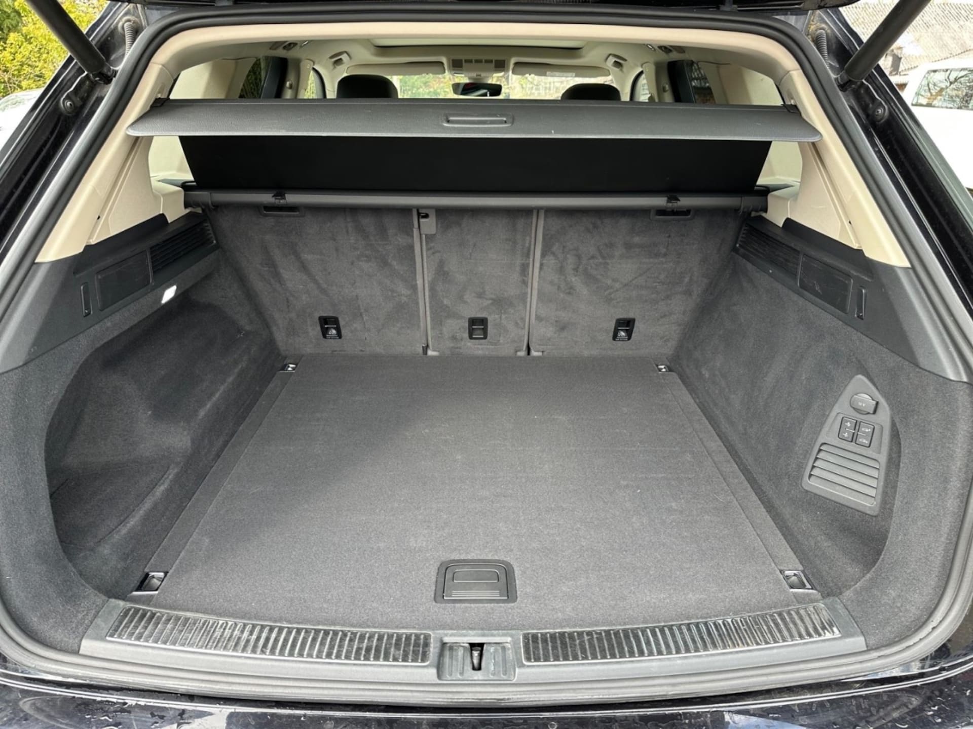 Volkswagen Touareg Basis-Modell