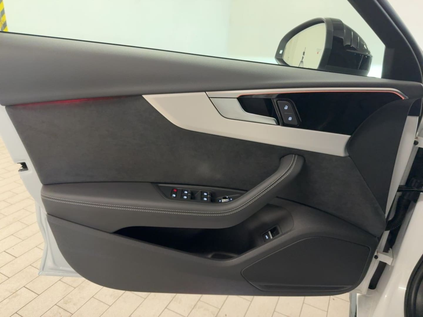 Bild über - für weitere Informationen kontaktieren Sie den Audi Partner