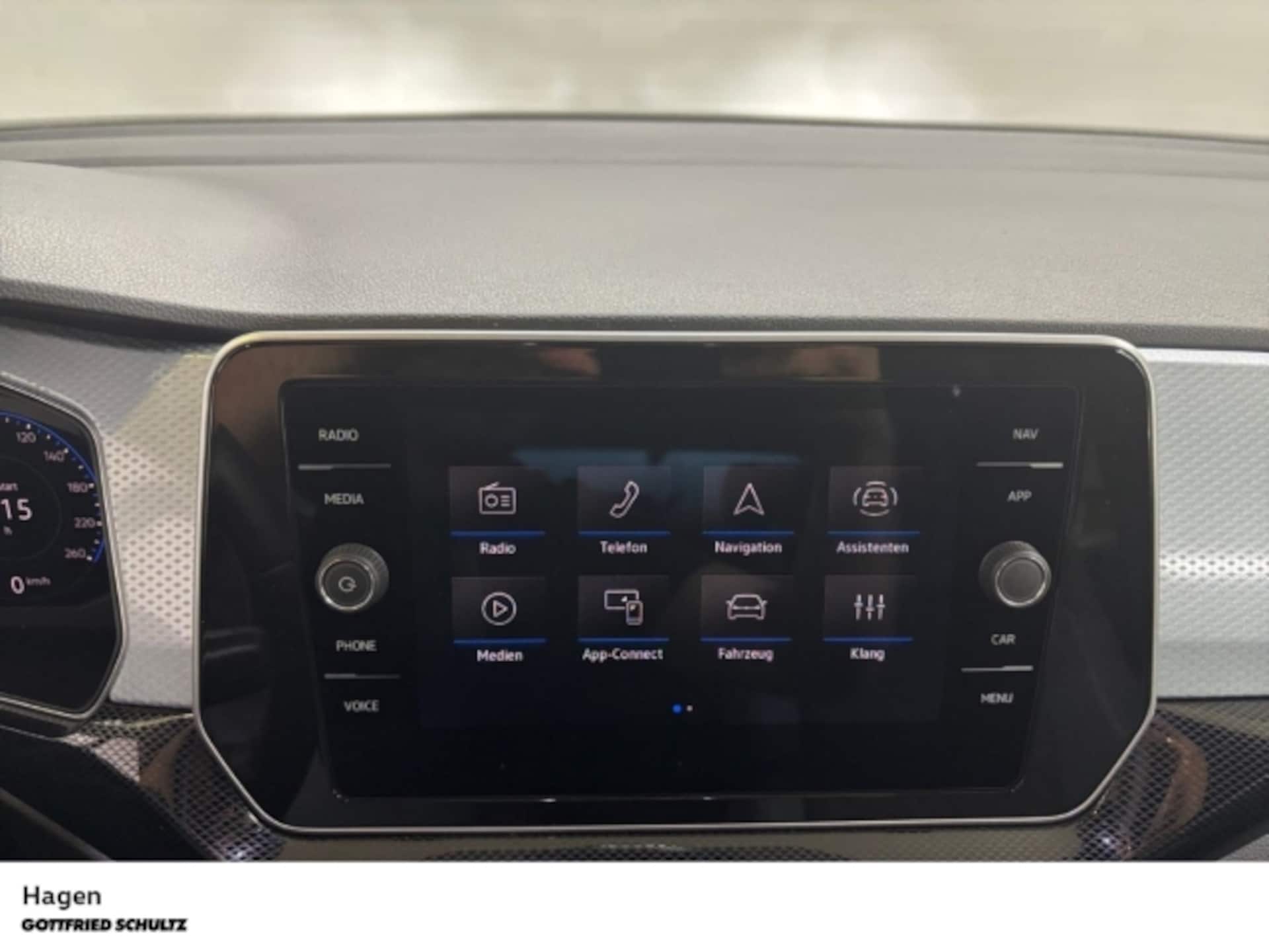 Volkswagen T-Cross Life