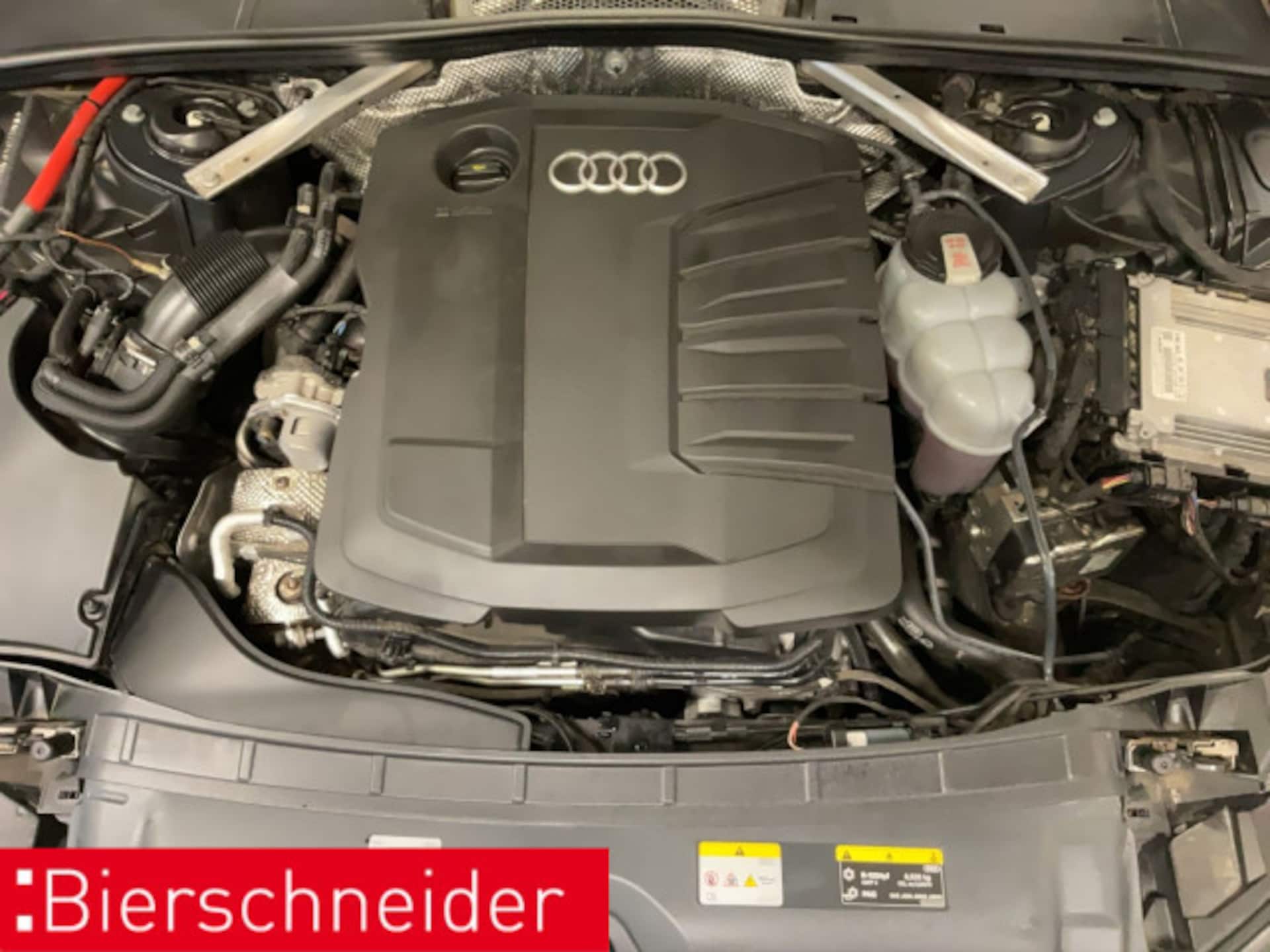 Audi A4 Avant S line