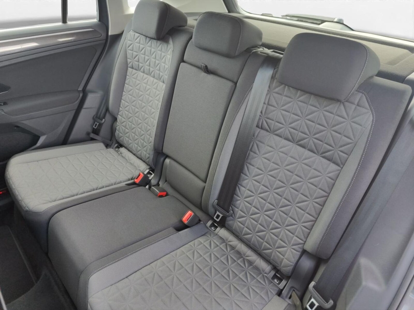 Volkswagen Tiguan – Bild 4