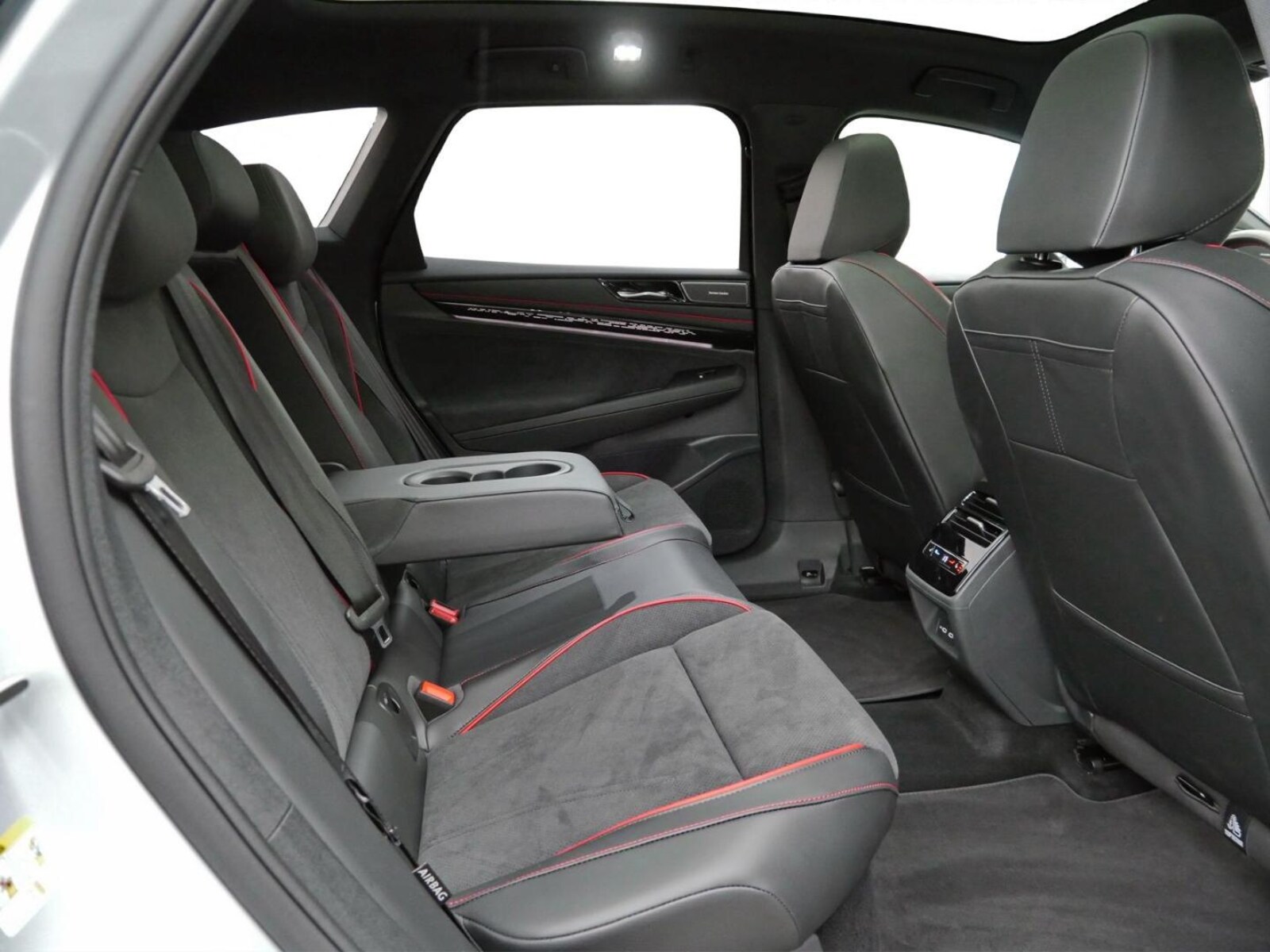 Volkswagen ID.7 Tourer – Bild 16