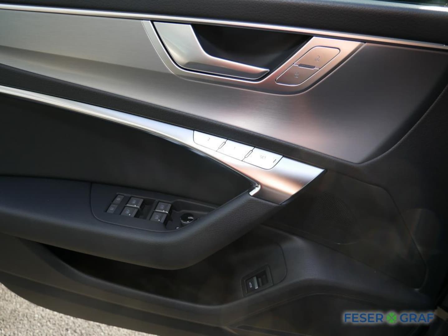 Bild über Audi S6 Avant TDI quattro tiptronic - für weitere Informationen kontaktieren Sie den Audi Partner