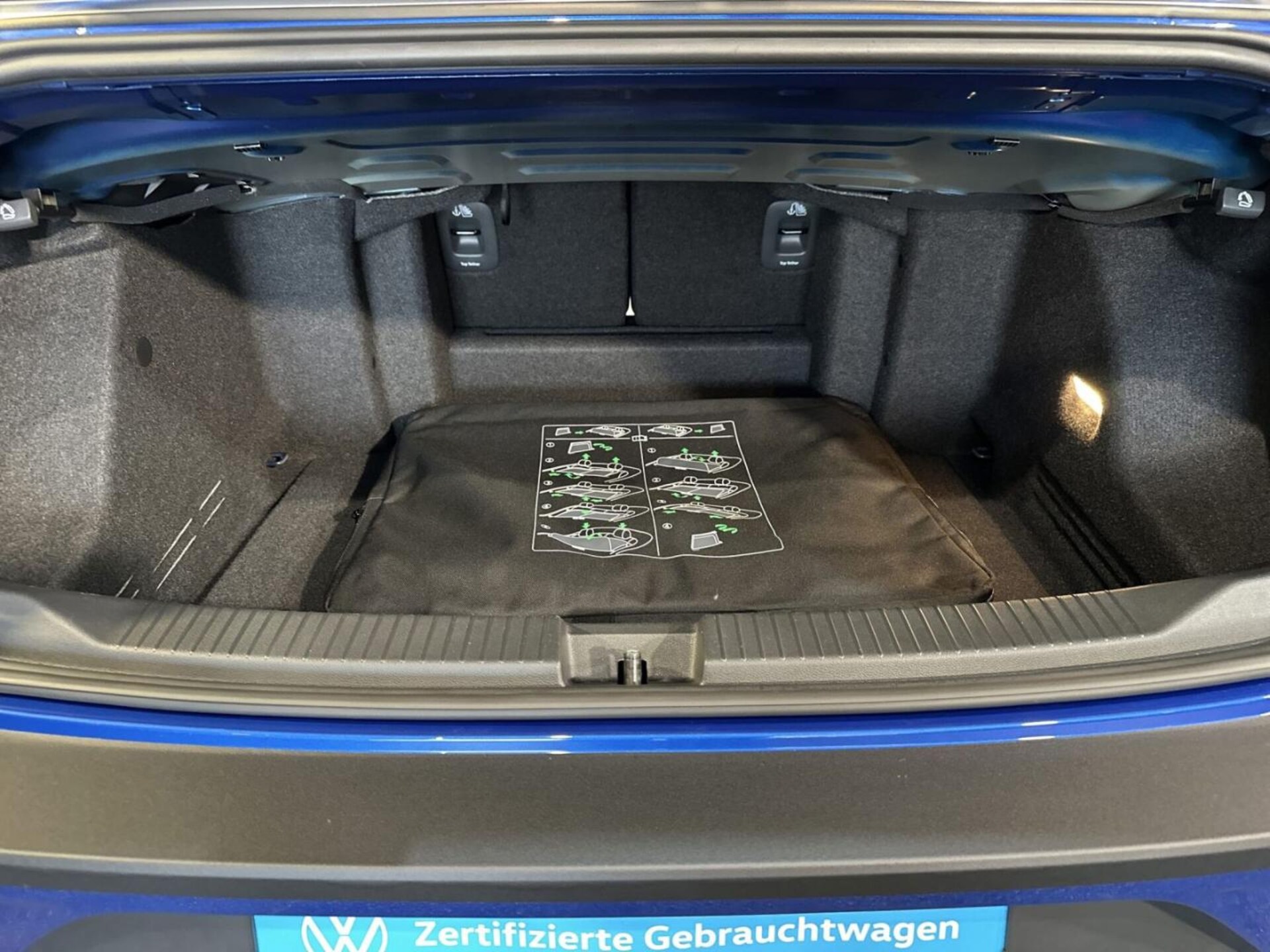 Volkswagen T-Roc Cabriolet Style