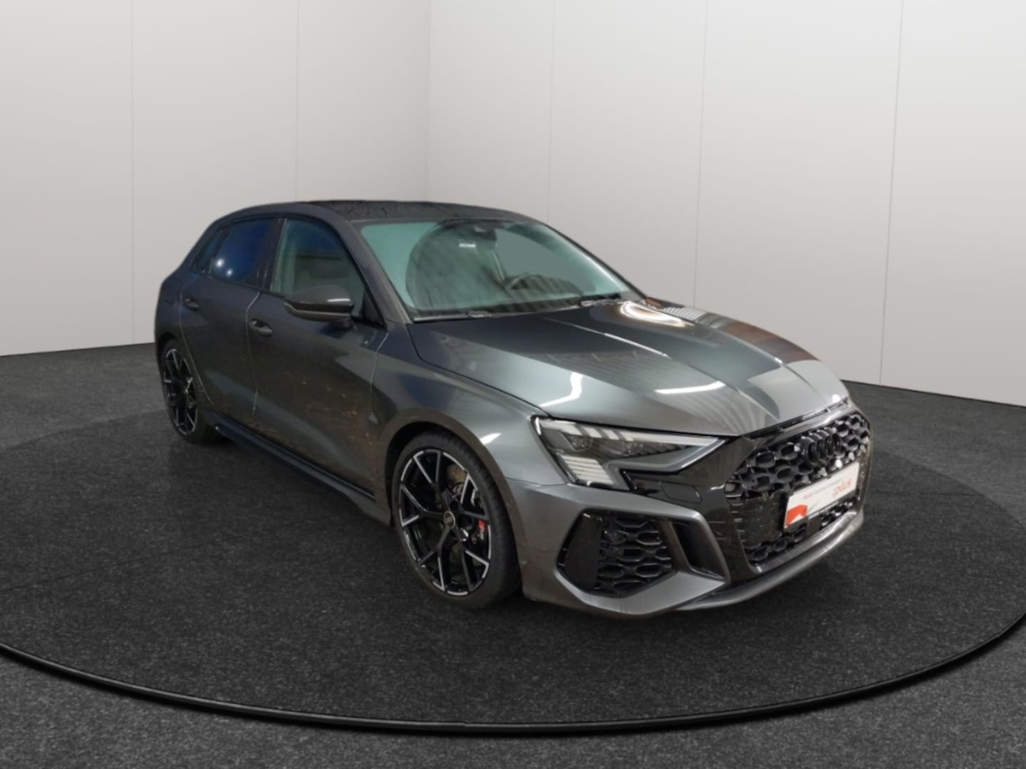 Bild über Audi RS 3 Sportback TFSI quattro S tronic - für weitere Informationen kontaktieren Sie den Audi Partner