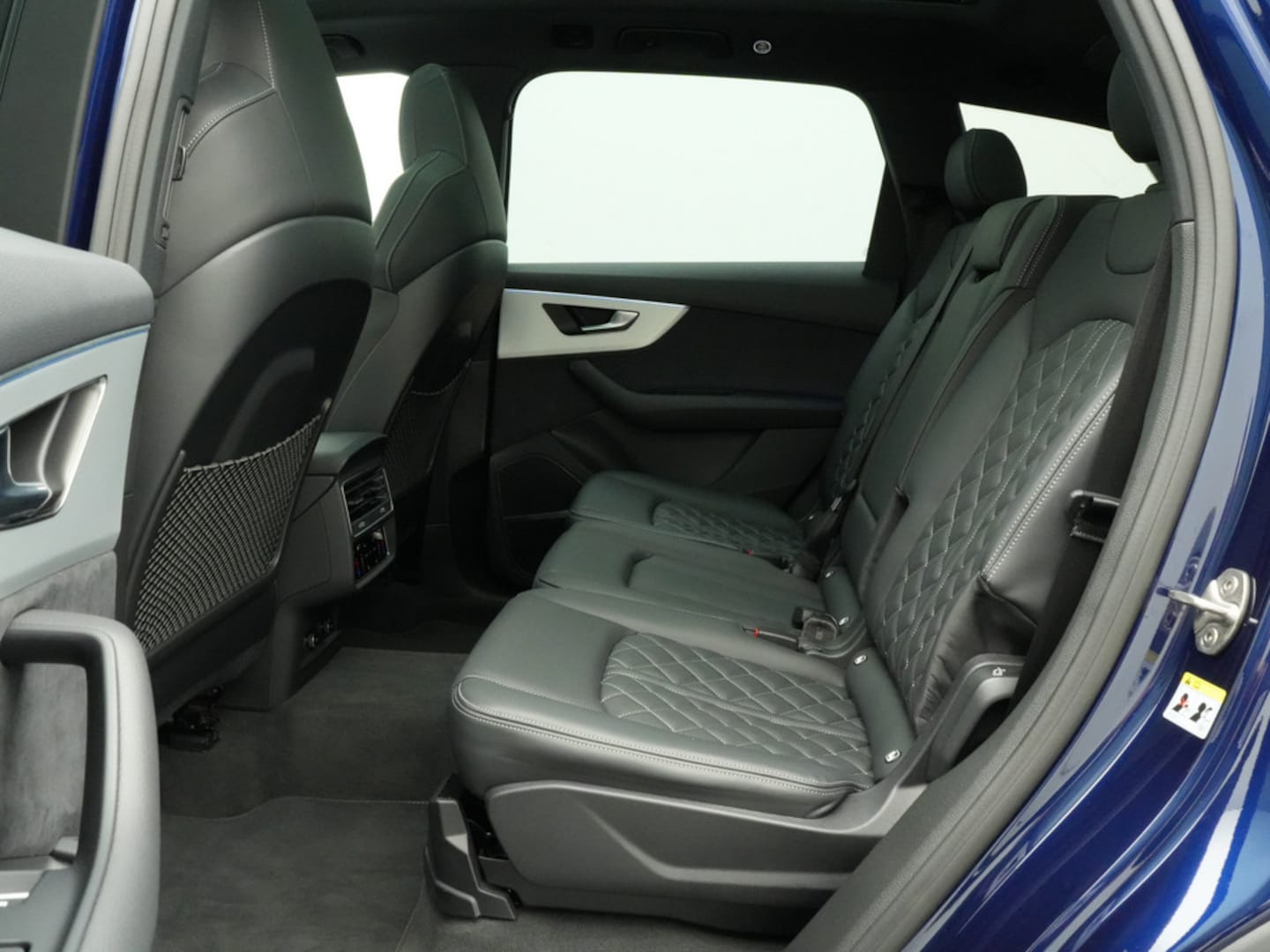 Bild über Audi Q7 competition plus 50 TDI quattro tiptronic - für weitere Informationen kontaktieren Sie den Audi Partner