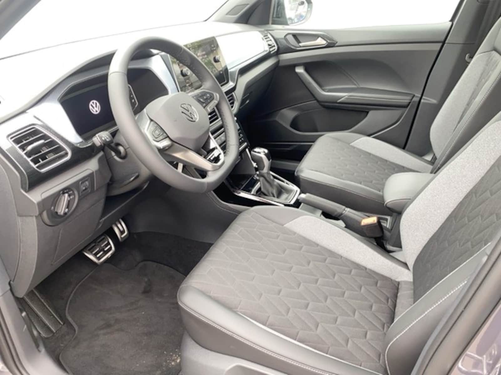 Volkswagen T-Cross – Bild 8