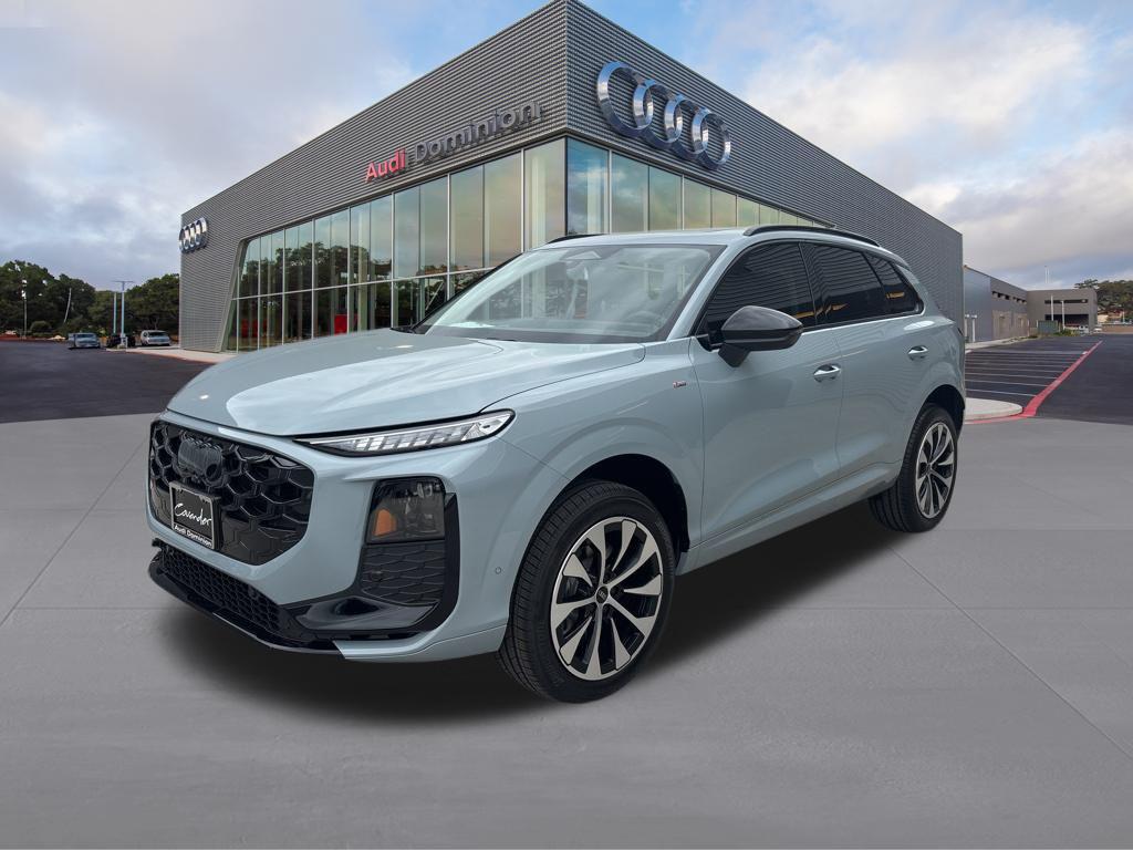 2026 Audi Q3 S line quattro's photo