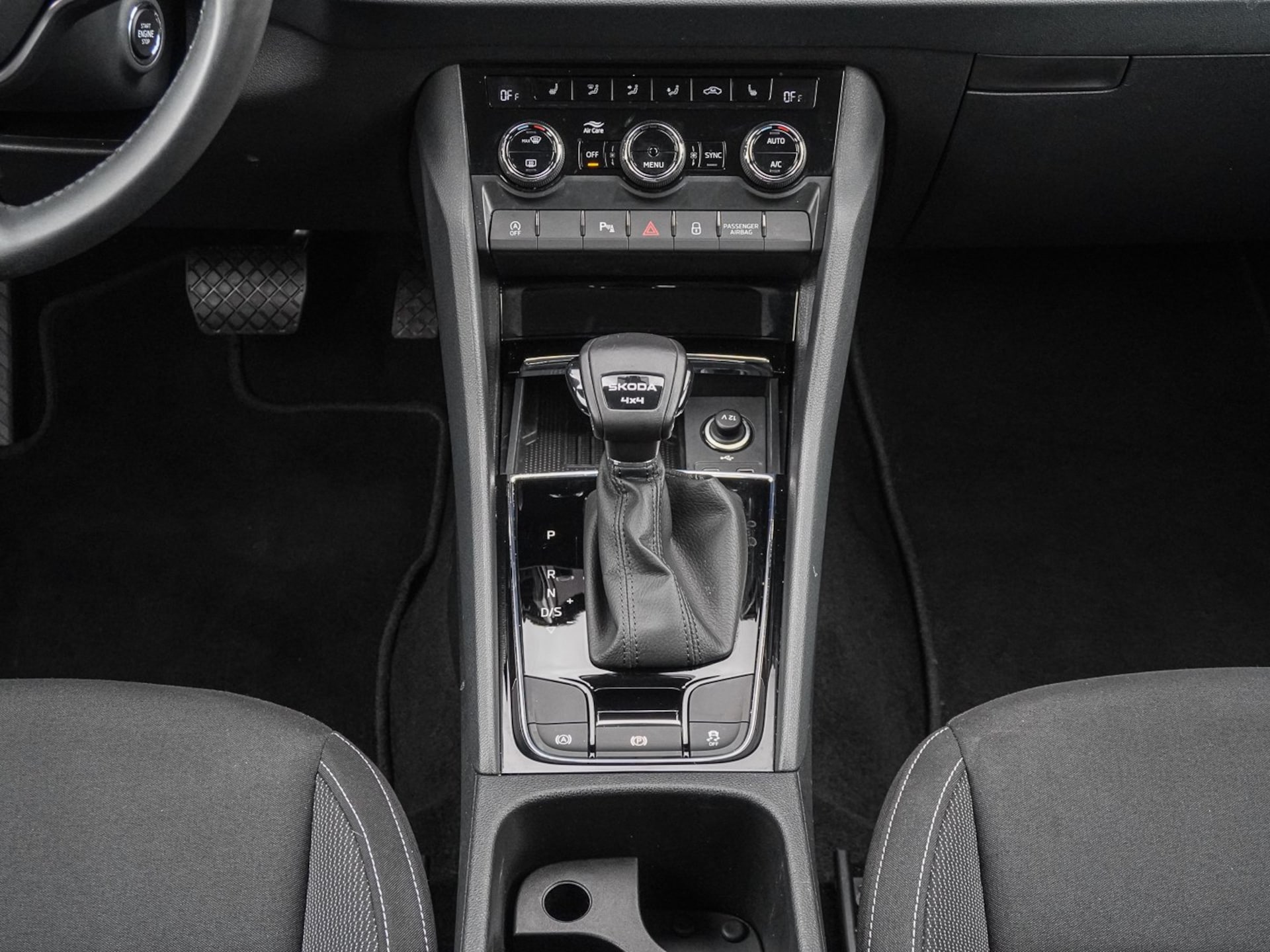 Skoda Karoq Tour