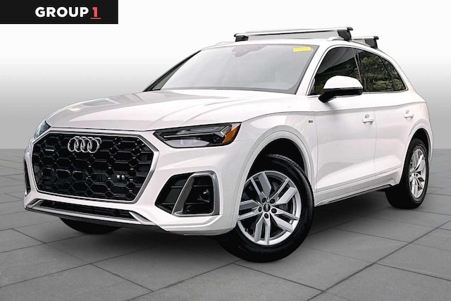 Photo of 2023 Audi Q5