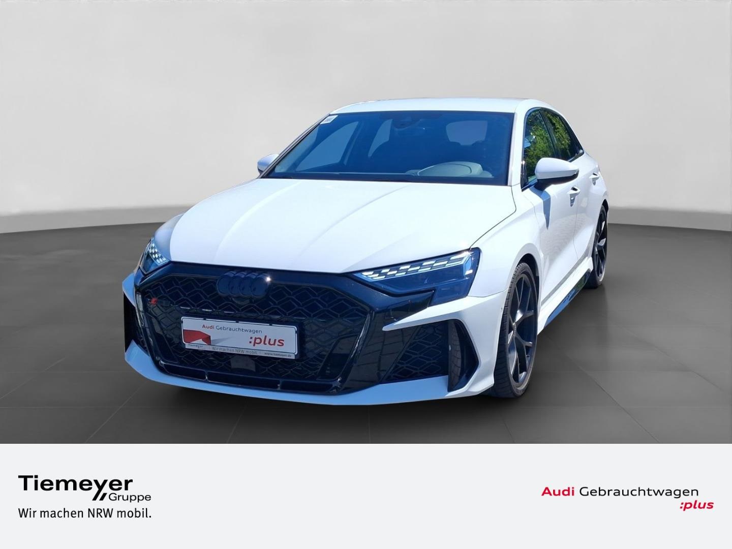 Bild über Audi RS 3 Sportback TFSI quattro S tronic - für weitere Informationen kontaktieren Sie den Audi Partner