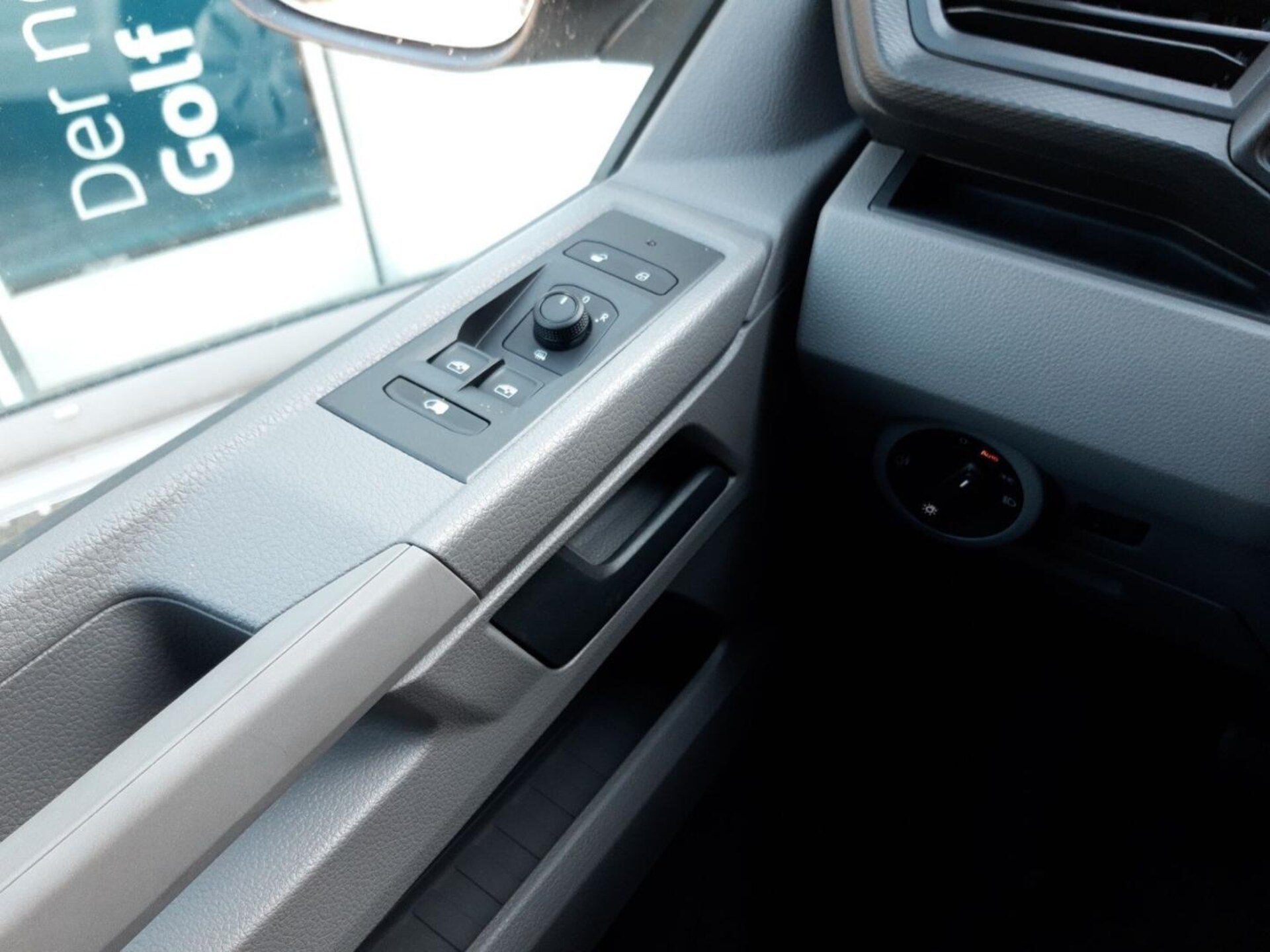 Volkswagen T6.1 Transporter Kasten kurzer Radstand