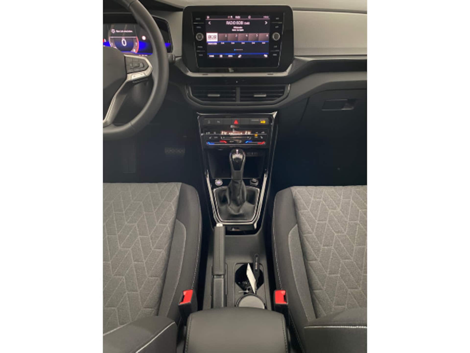Volkswagen T-Cross Life
