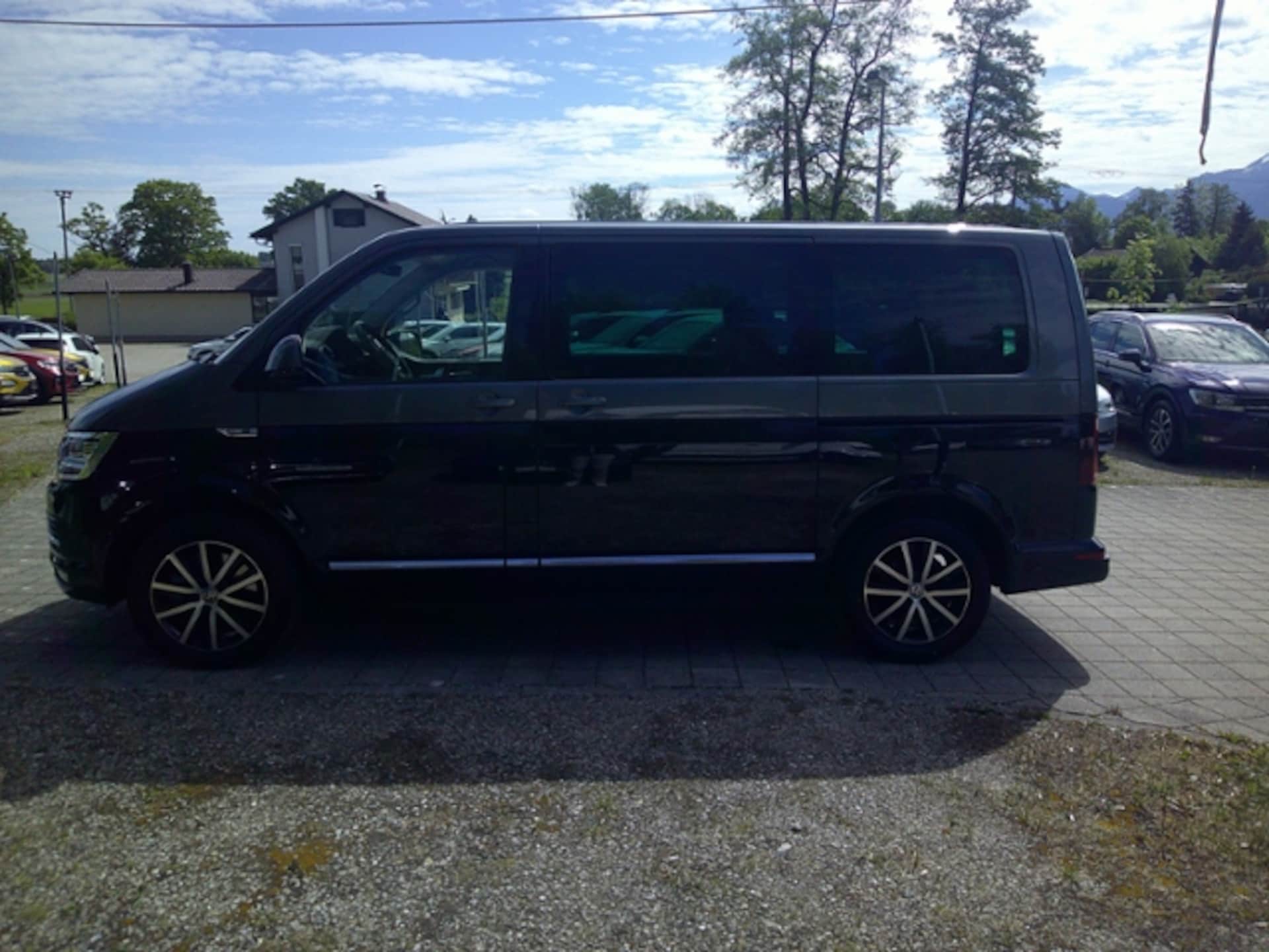 Volkswagen T6 Multivan Highline