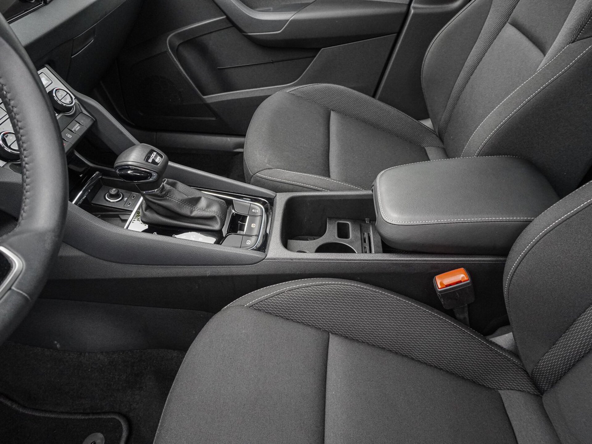 Skoda Karoq Tour