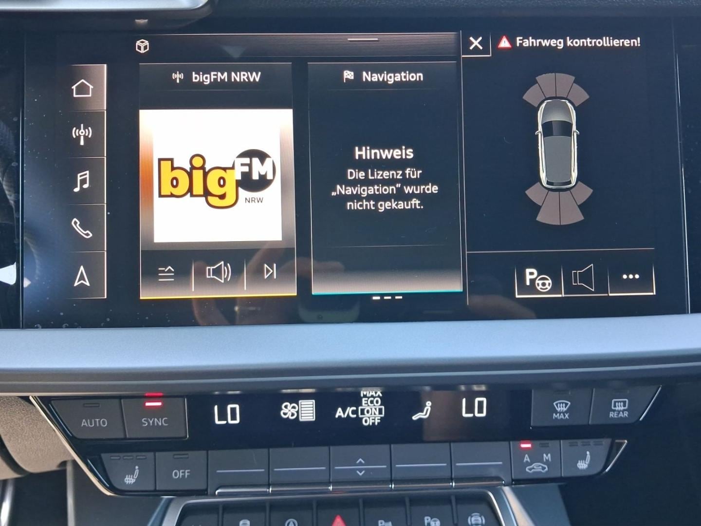 Bild über Audi RS 3 Sportback TFSI quattro S tronic - für weitere Informationen kontaktieren Sie den Audi Partner
