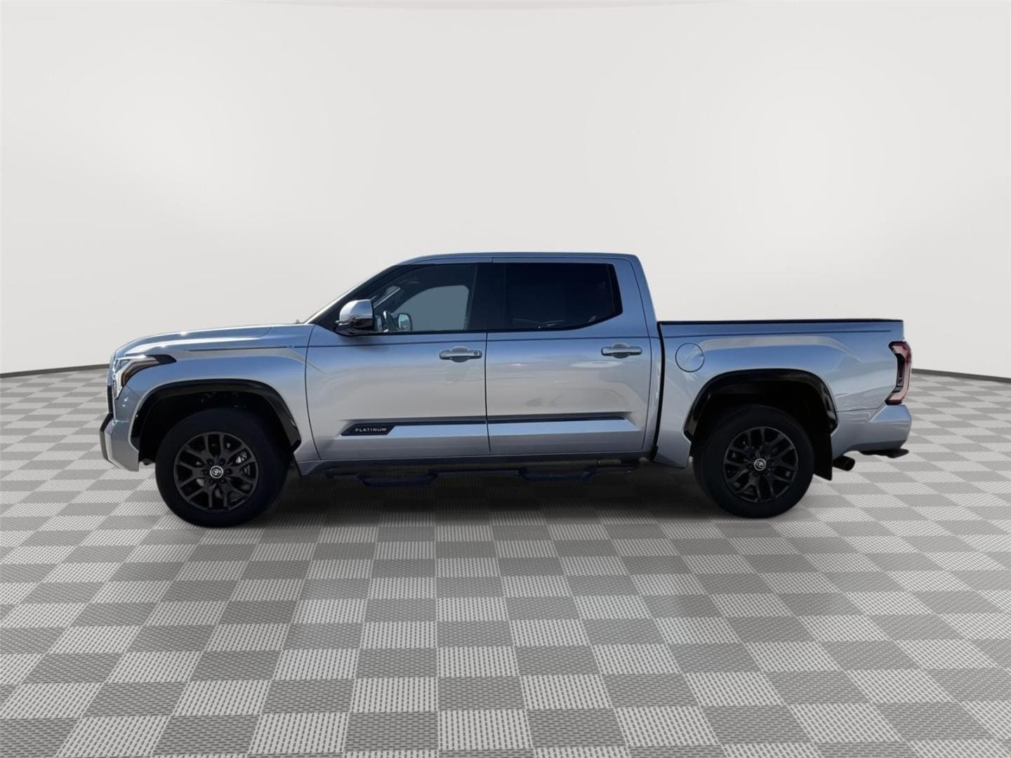Used 2024 Toyota Tundra Platinum with VIN 5TFNA5DB2RX148232 for sale in Kansas City