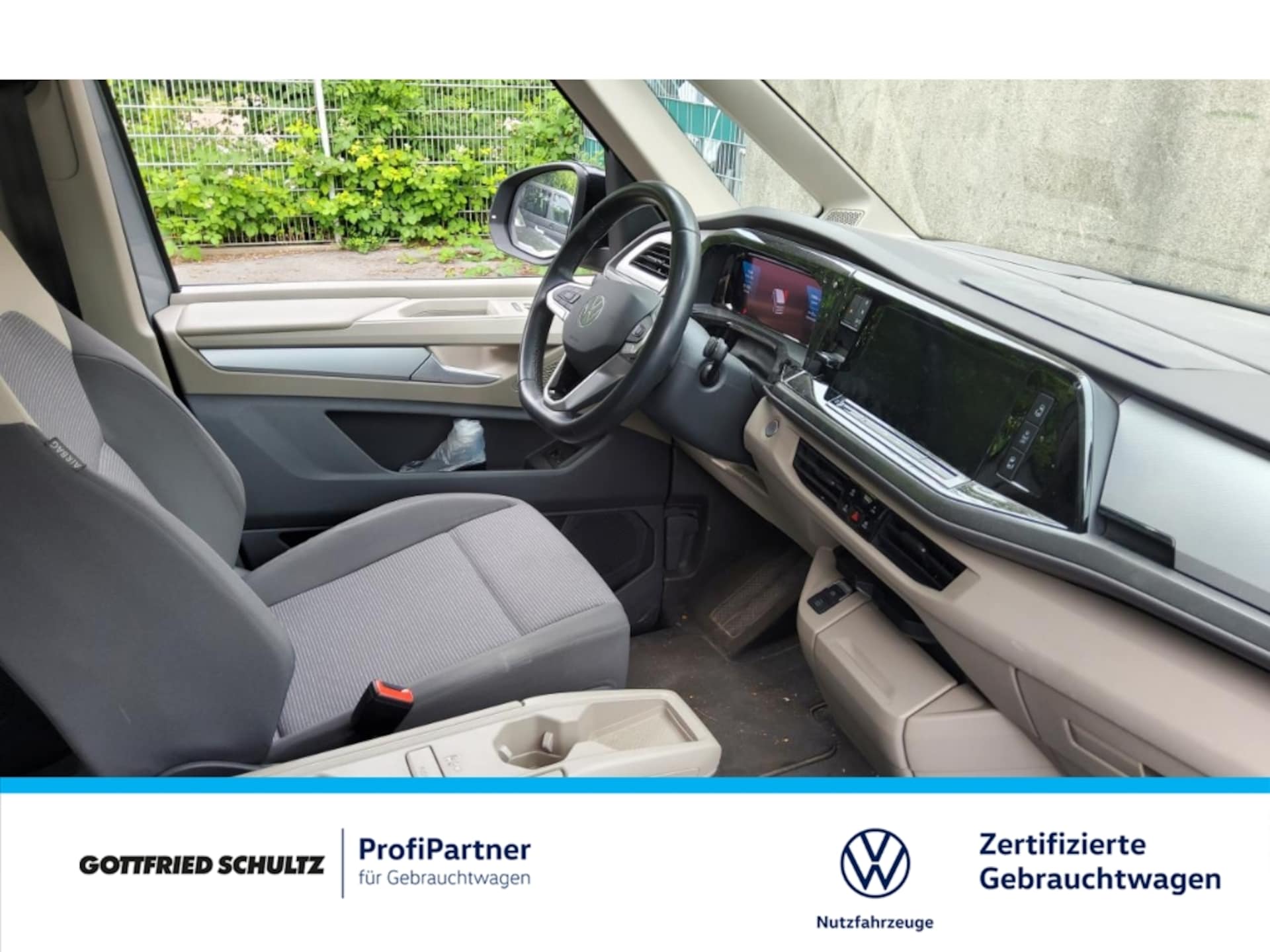 Volkswagen Multivan Basis-Modell
