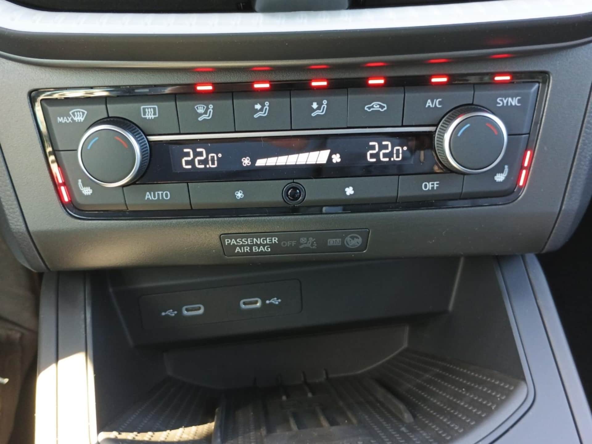 SEAT Arona FR