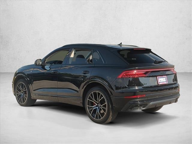 2022 Audi Q8