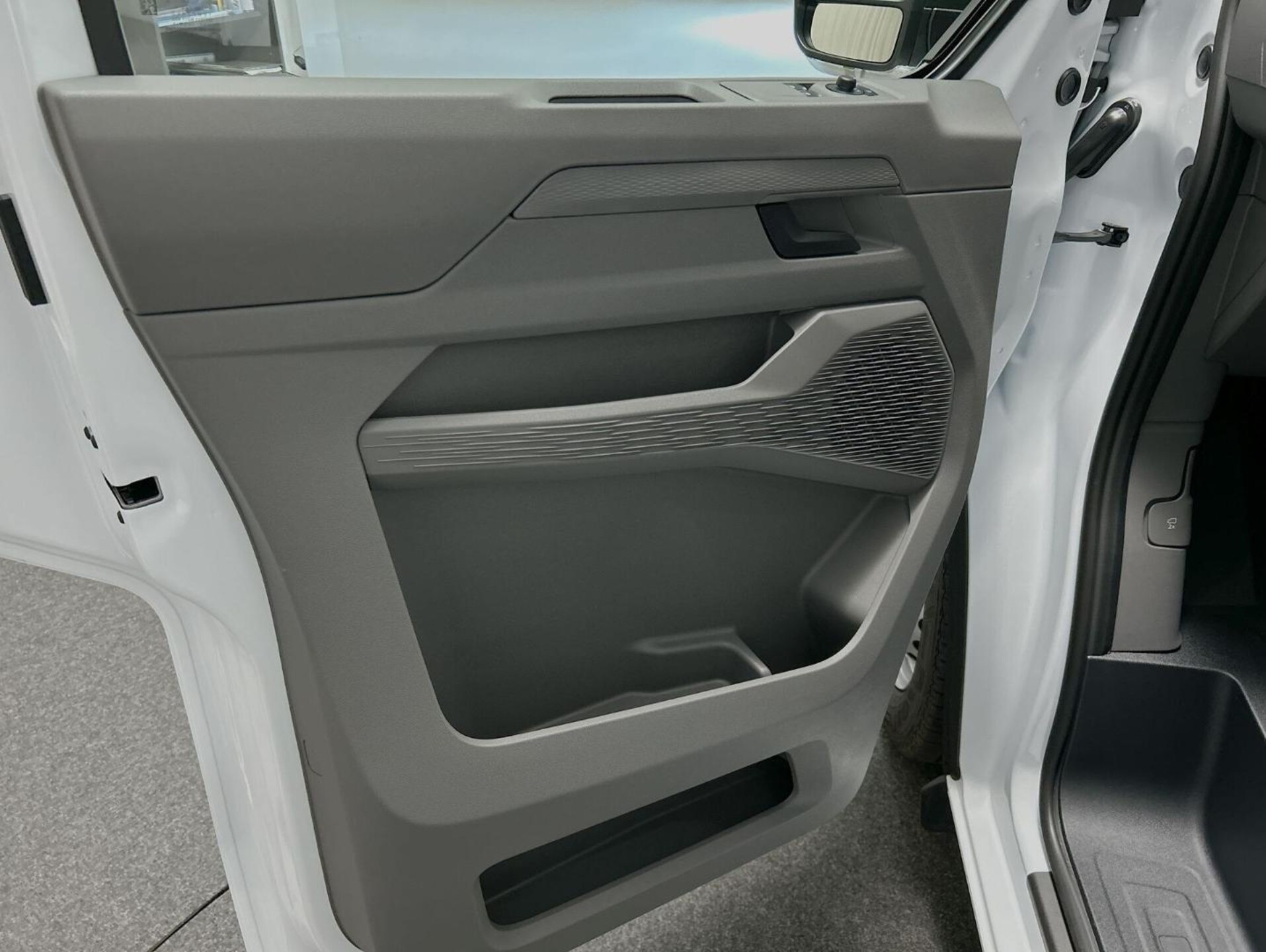 Volkswagen Transporter Kasten langer Radstand