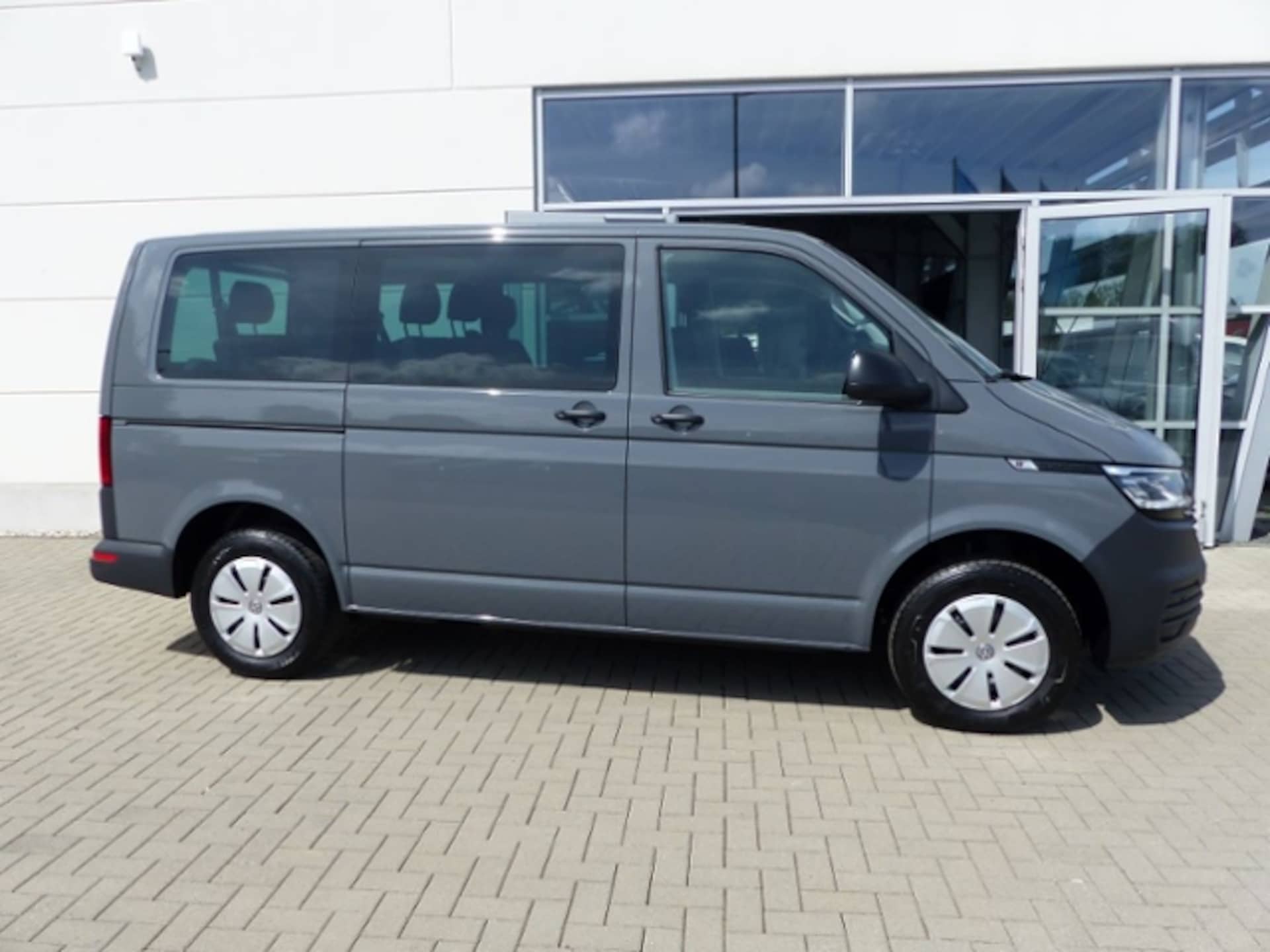 Volkswagen T6.1 Transporter Kombi kurzer Radstand