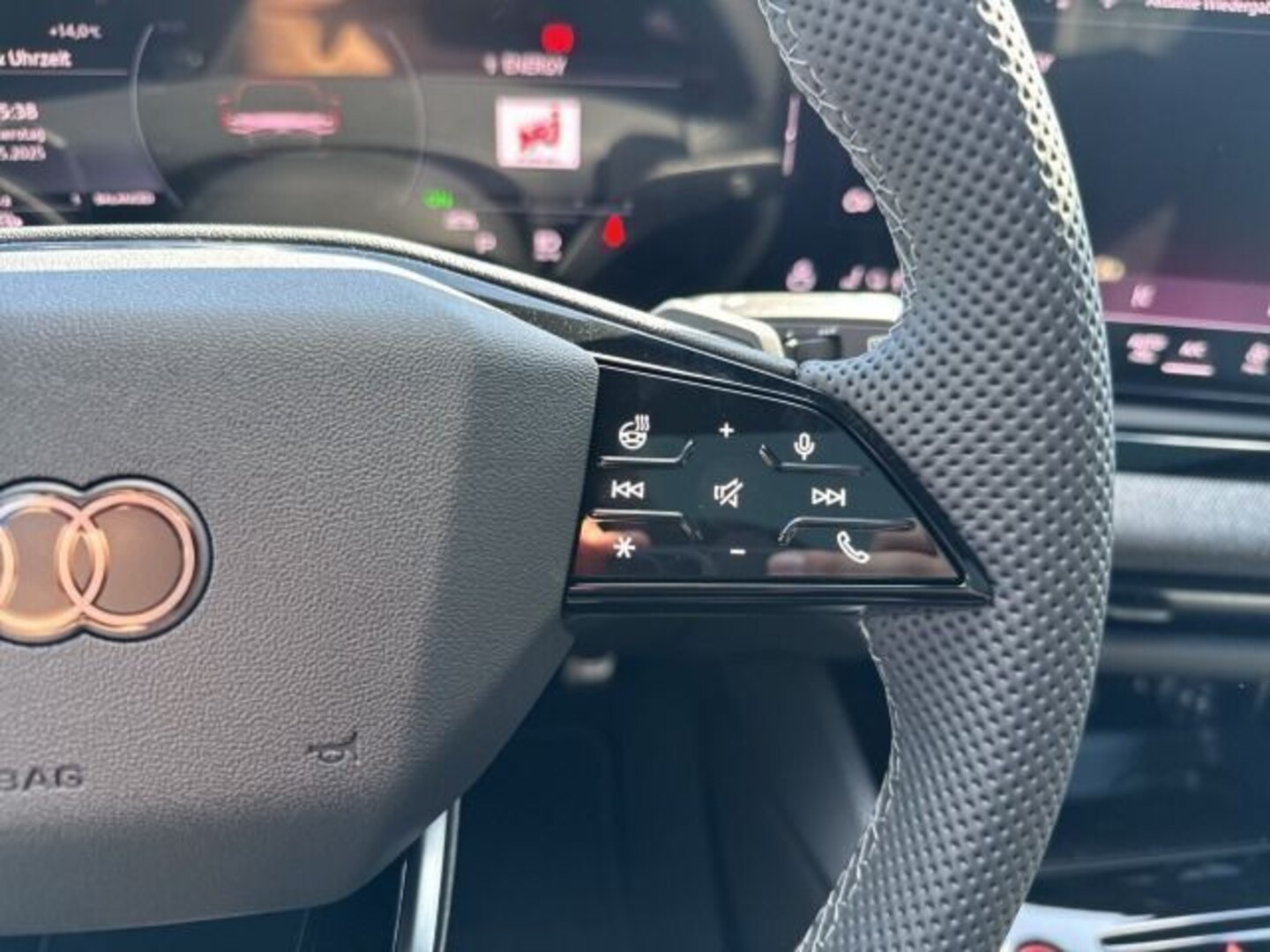 Bild über Audi A6 Avant edition one TDI quattro 150 kW S tronic - für weitere Informationen kontaktieren Sie den Audi Partner
