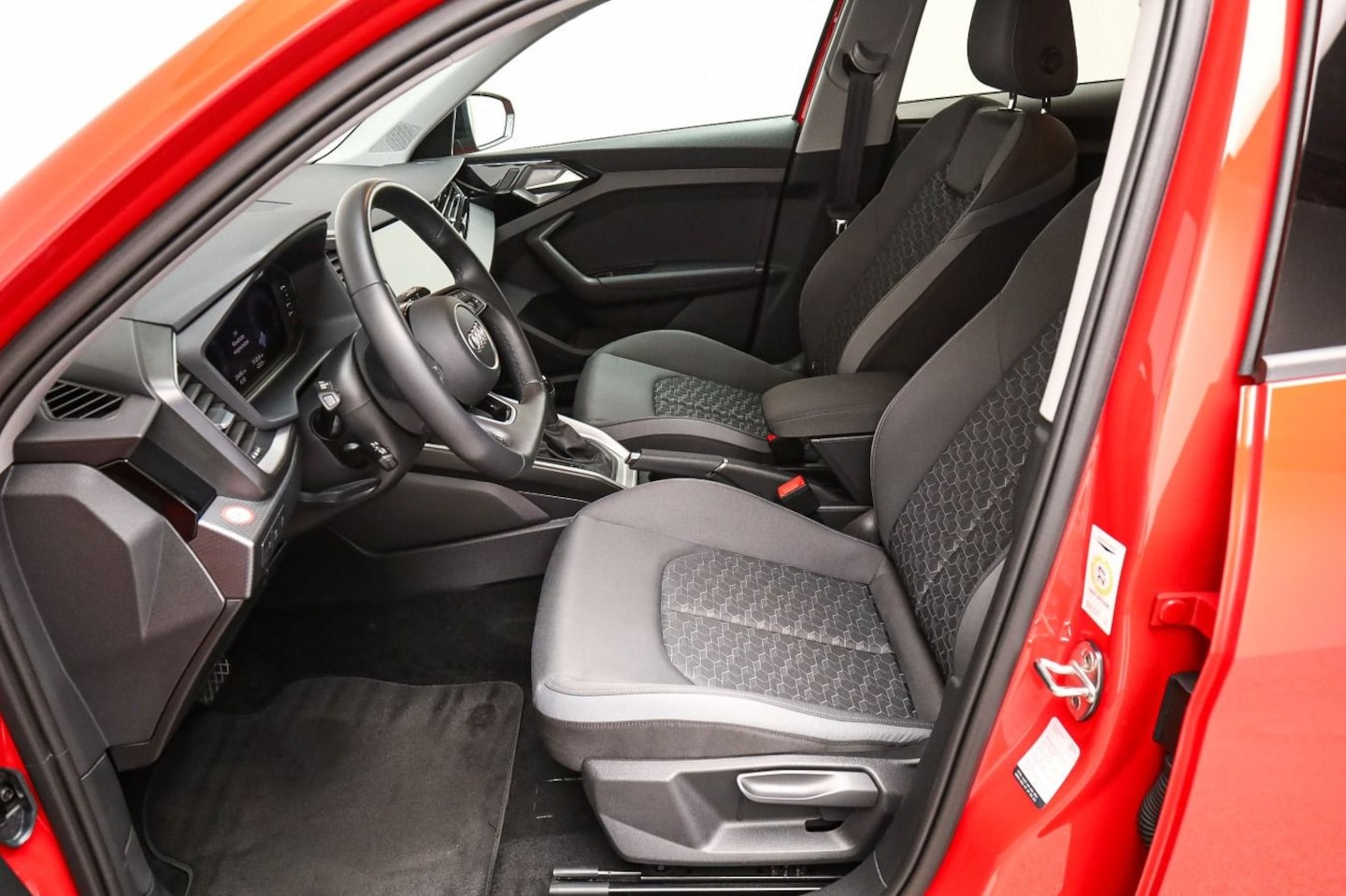 Bild über Audi A1 Sportback advanced 35 TFSI S tronic - für weitere Informationen kontaktieren Sie den Audi Partner