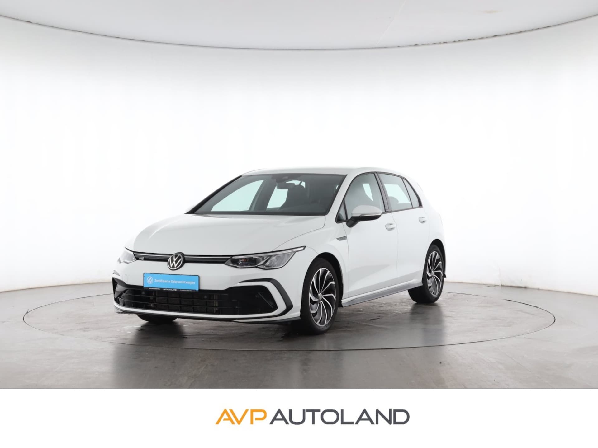 Volkswagen Golf — Volkswagen Golf VIII 2.0 TSI DSG 4MOTION R-Line | NAVI