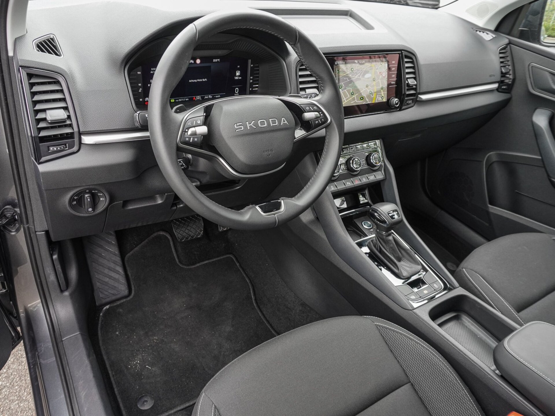 Skoda Karoq Tour