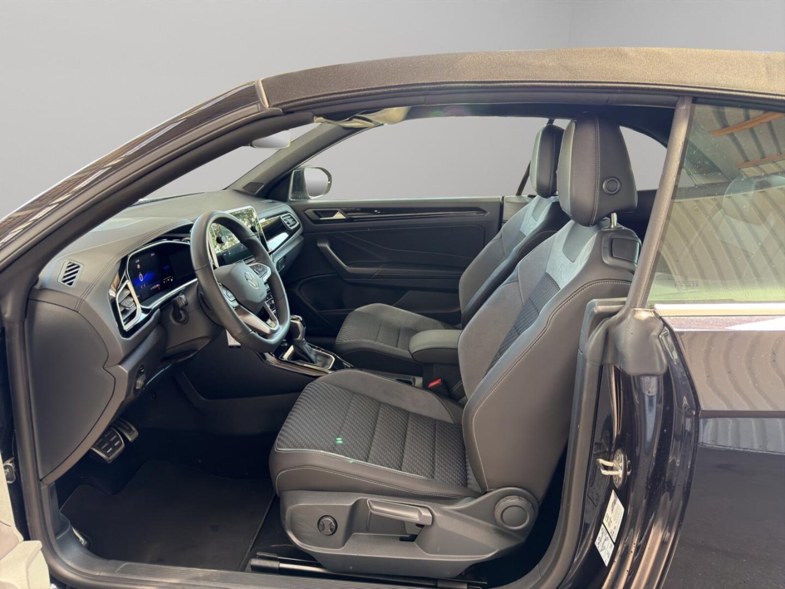 Volkswagen T-Roc Cabriolet – Bild 9