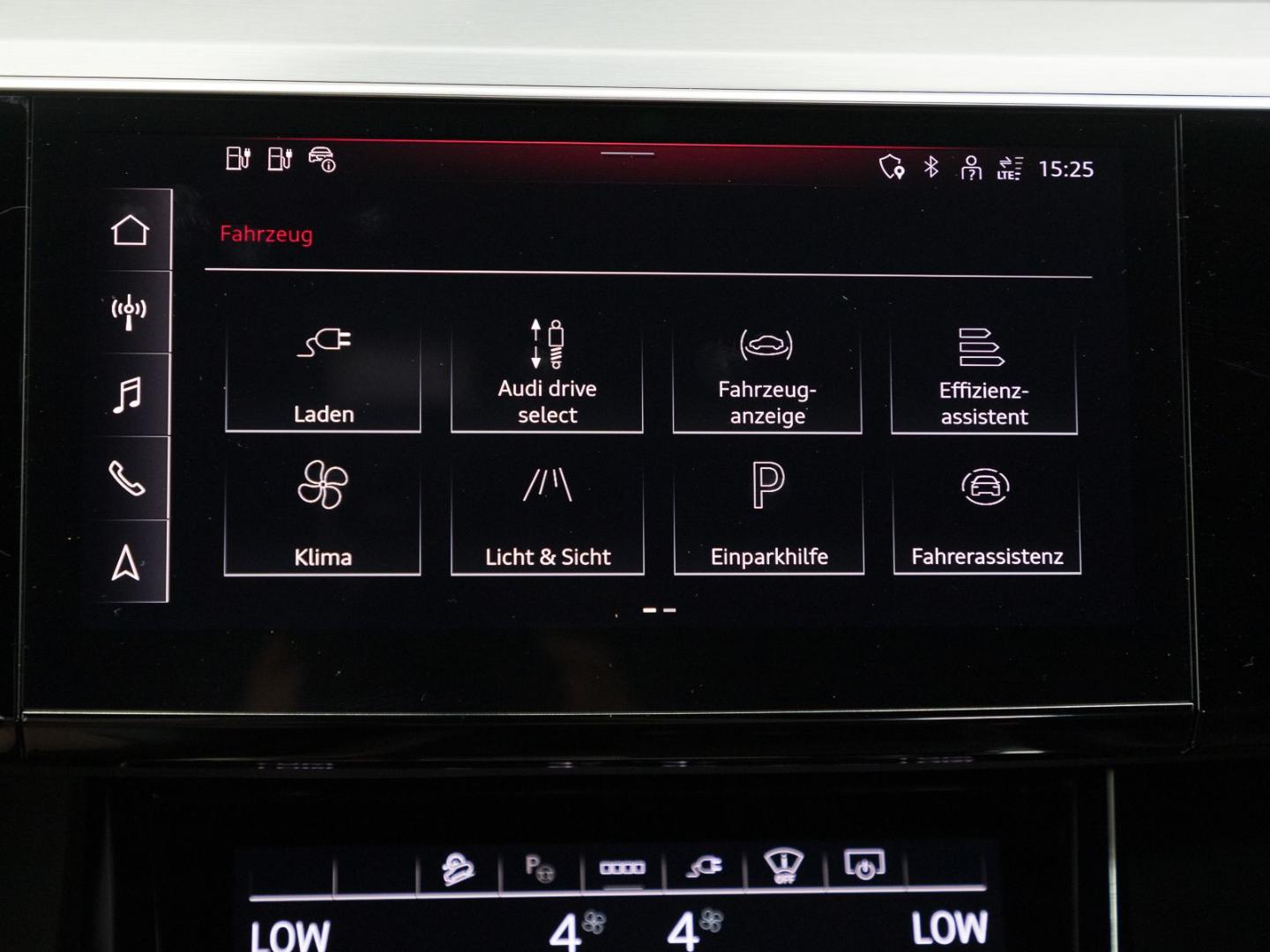 Image about Audi Q8 e-tron S line 50 e-tron quattro