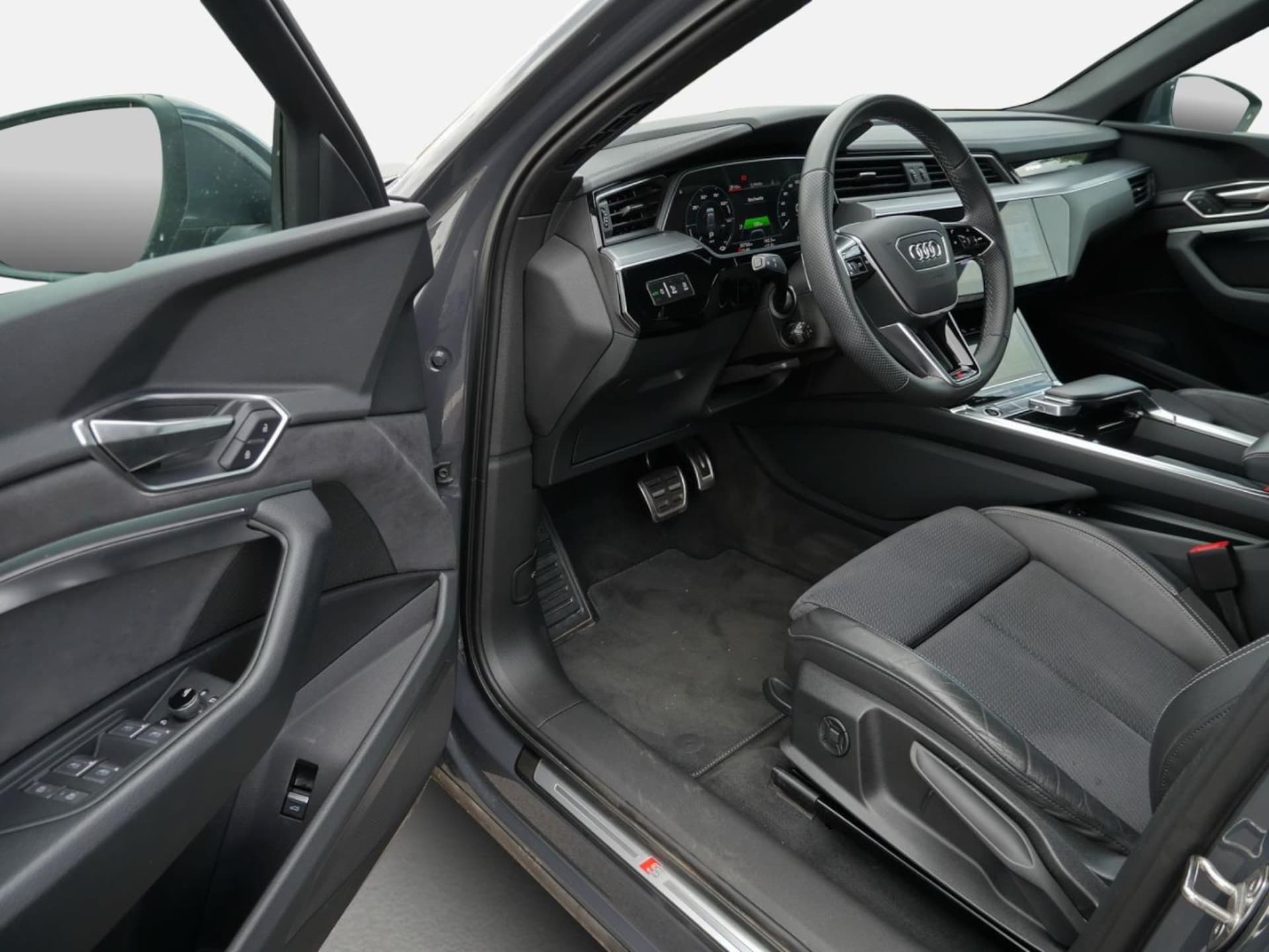 Audi Q8 e-tron Advanced