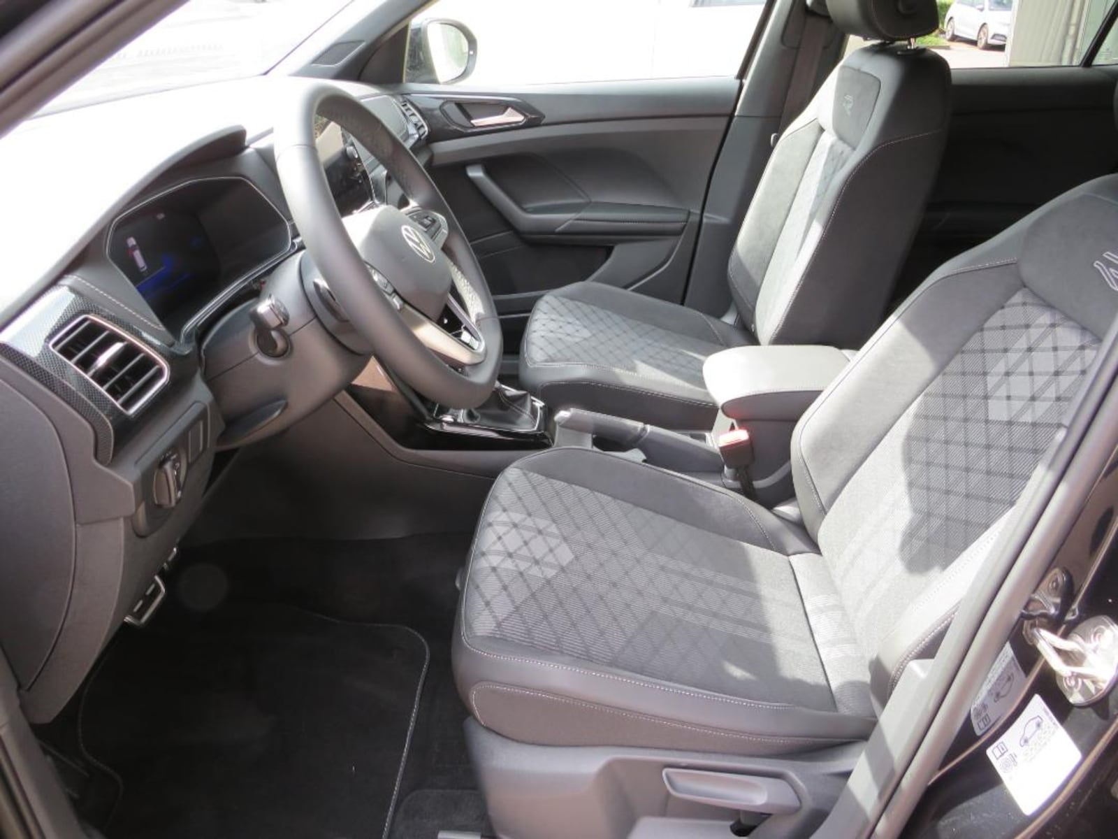 Volkswagen T-Cross – Bild 6