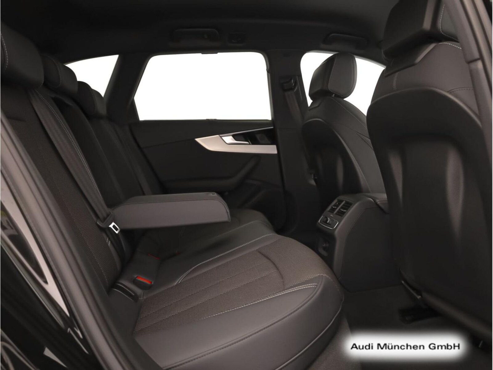 Audi A4 Avant – Bild 12