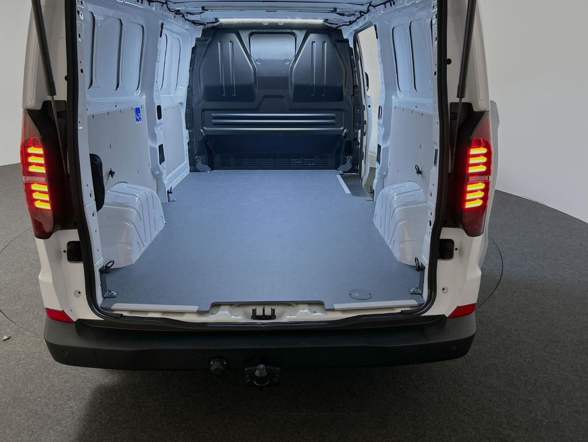Volkswagen Transporter Kasten langer Radstand