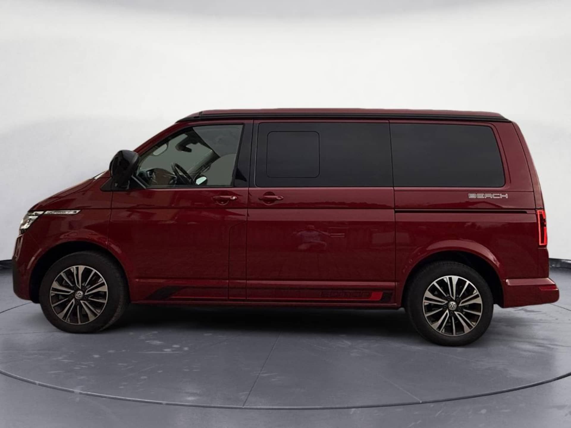 Volkswagen T6.1 California Beach