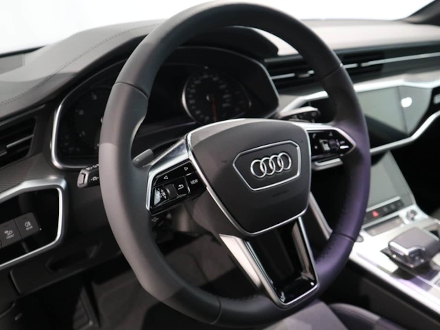 Bild über Audi A6 Avant 40 TDI quattro S tronic - für weitere Informationen kontaktieren Sie den Audi Partner