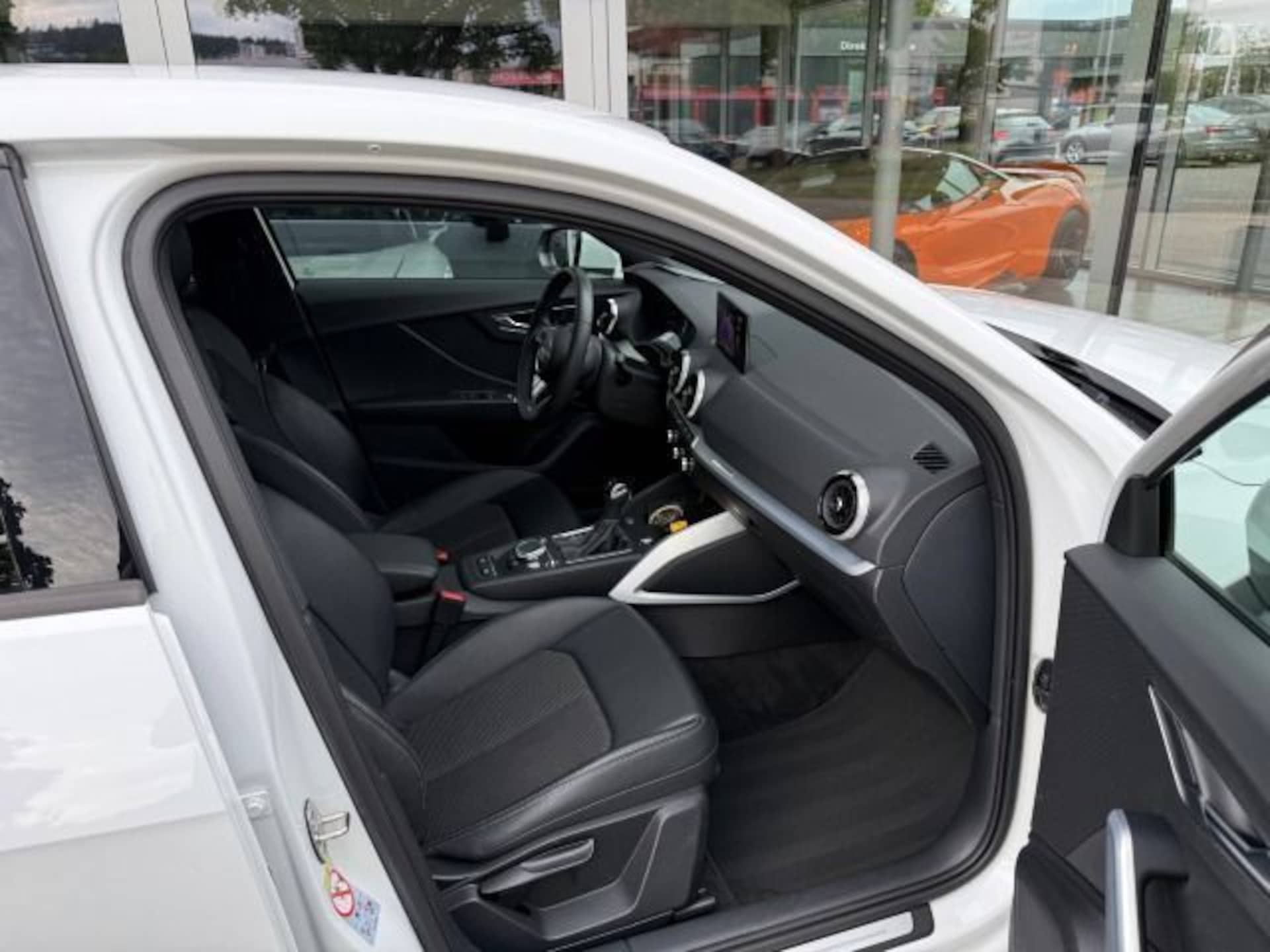 Audi Q2 S line
