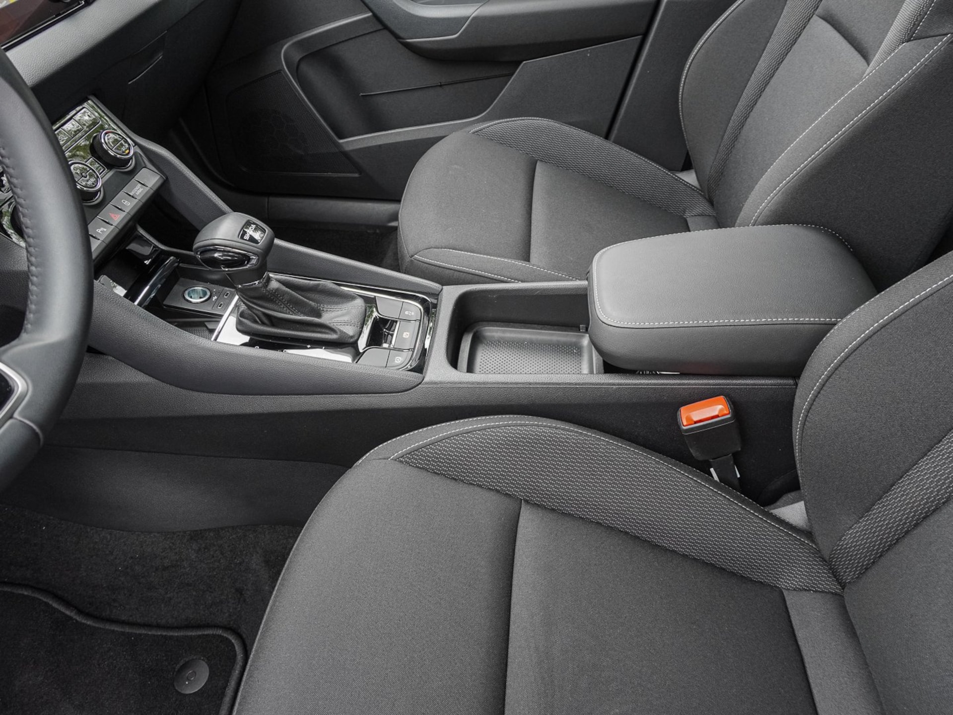 Skoda Karoq Tour