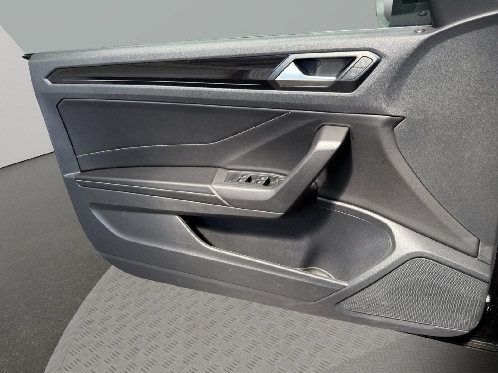 Volkswagen T-Roc Cabriolet – Bild 12