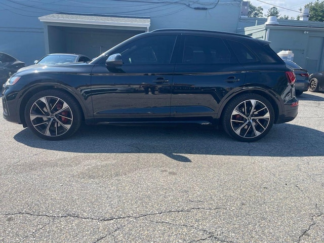 2023 Audi SQ5