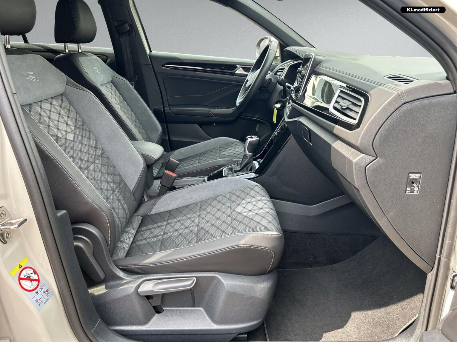 Volkswagen T-Roc – Bild 12