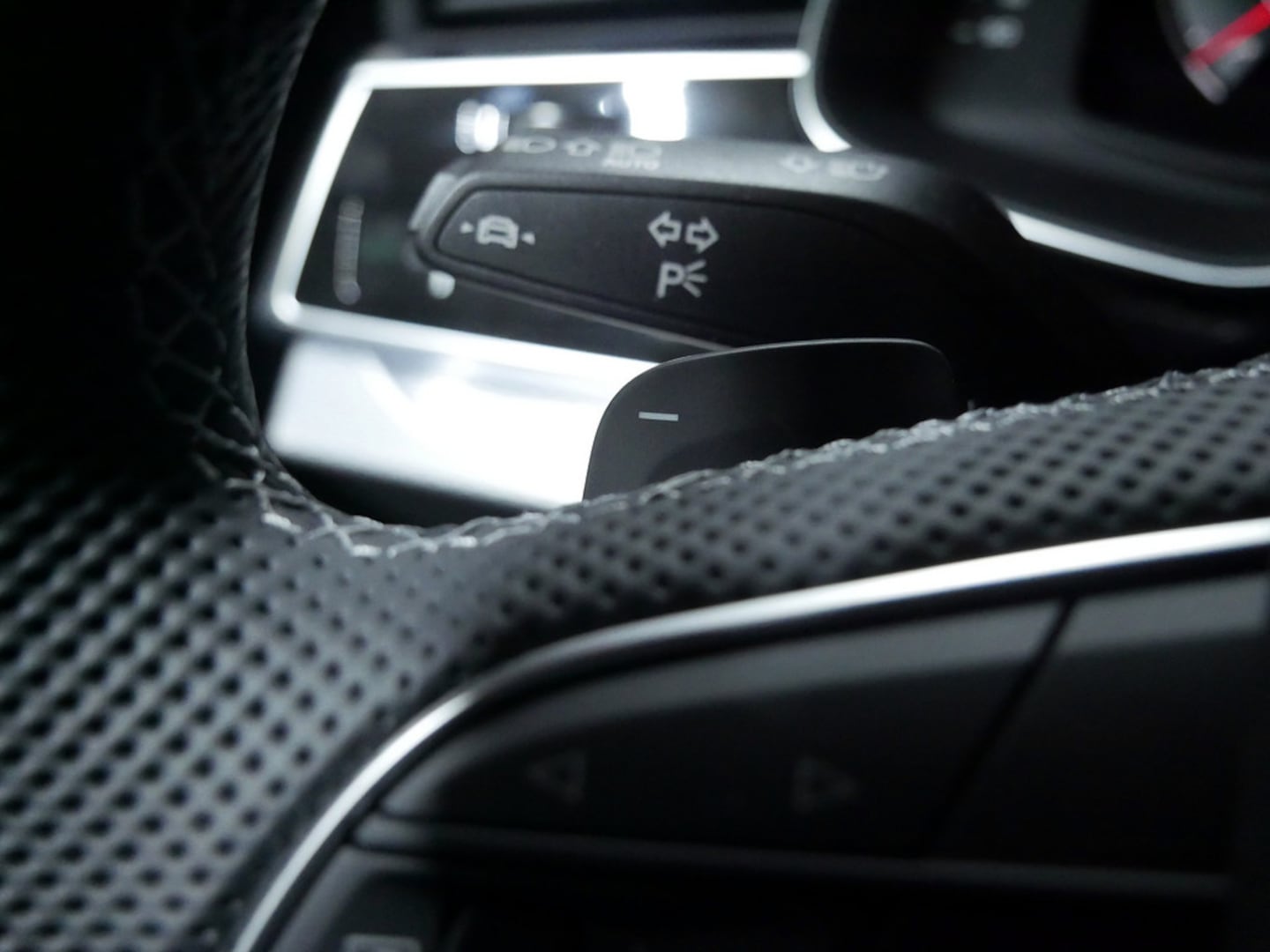 Bild über Audi Q7 SUV S line 50 TDI quattro tiptronic - für weitere Informationen kontaktieren Sie den Audi Partner